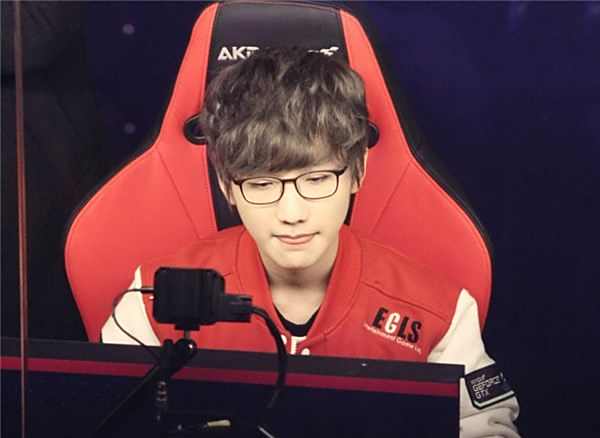 而最新的一 而最新的一