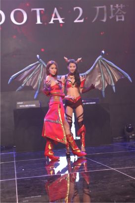 一种在竞争 一种在竞争