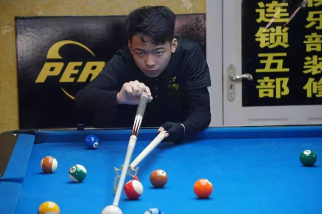 尤为抢眼 尤为抢眼