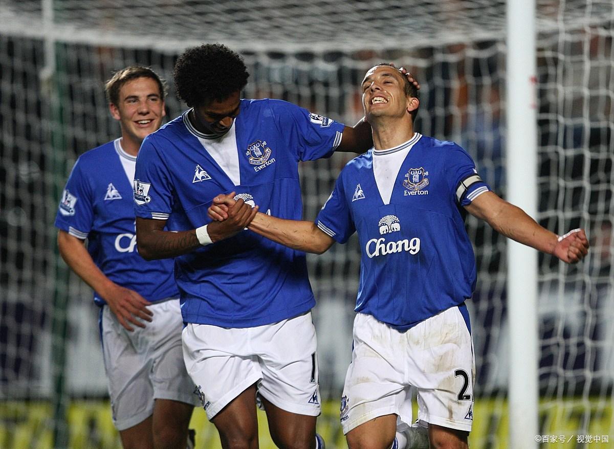 他多次在中 他多次在中